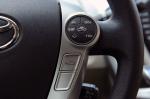 Toyota Prius V 2011 года